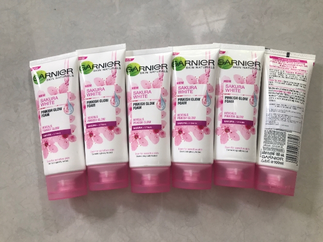 Sữa Rữa Mặt Trắng Da Garnier Sakura Thái Lan Chăm Sóc Mặt-1